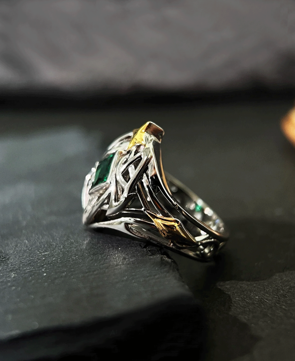 Starry guidance:Textured Unisex Ring Featuring Lab Ruby & Heavy 18K Gold Plated S925 Silver