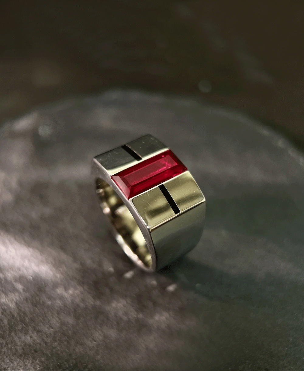Quenched in Gold: Textured Unisex Ring Featuring Lab Ruby & Heavy 18K Gold Plated S925 Silver