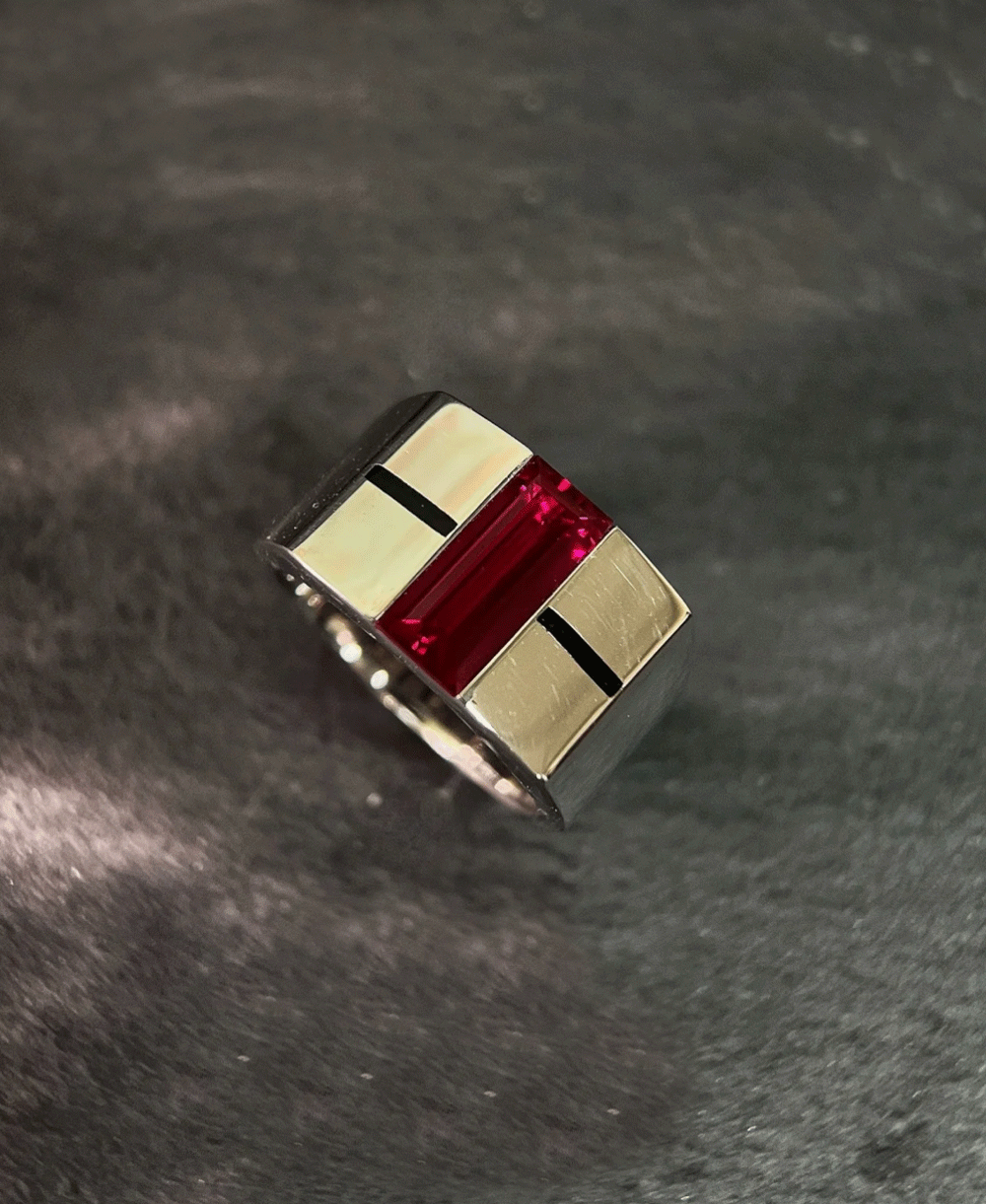 Quenched in Gold: Textured Unisex Ring Featuring Lab Ruby & Heavy 18K Gold Plated S925 Silver